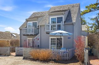 5 Hydrangea Lane 782, Mashpee, MA 02649