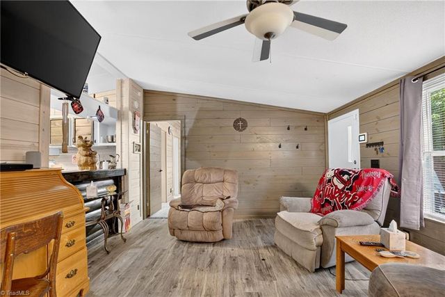 2422 Burney Road, Asheboro, NC 27205