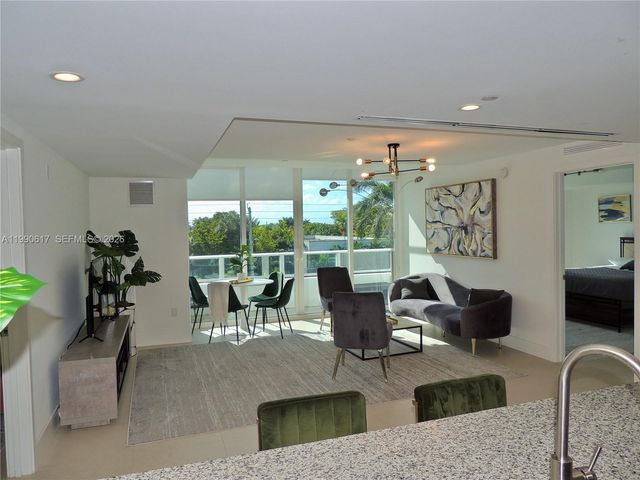 1170 101st St 402, Bay Harbor Islands, FL 33154