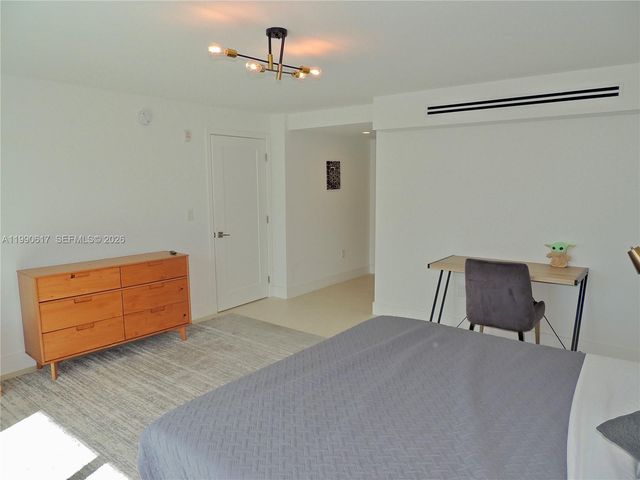 1170 101st St 402, Bay Harbor Islands, FL 33154