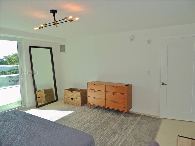 1170 101st St 402, Bay Harbor Islands, FL 33154