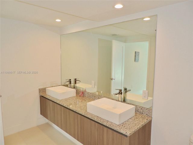 1170 101st St 402, Bay Harbor Islands, FL 33154