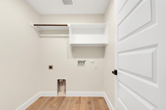 151 Kawainui LN, Bastrop, TX 78602