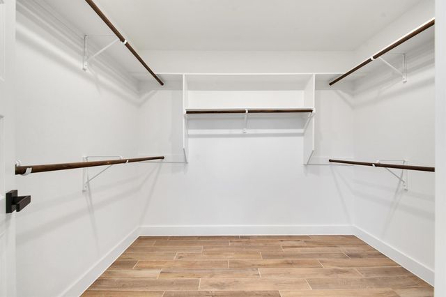 151 Kawainui LN, Bastrop, TX 78602