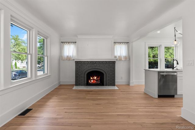 634 Channing Street, Ferndale, MI 48220