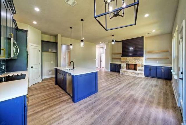 139 Waimanalo DR, Bastrop, TX 78602