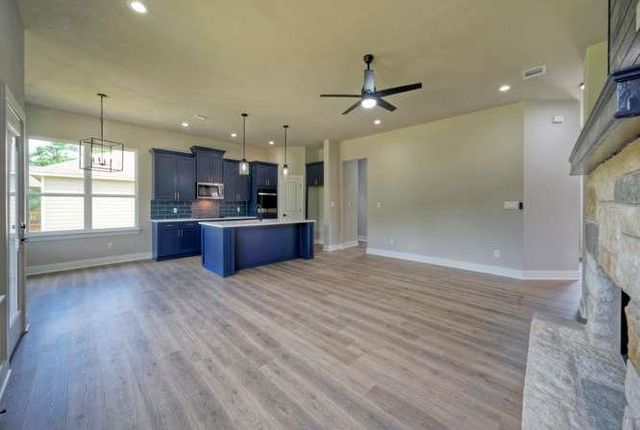 139 Waimanalo DR, Bastrop, TX 78602