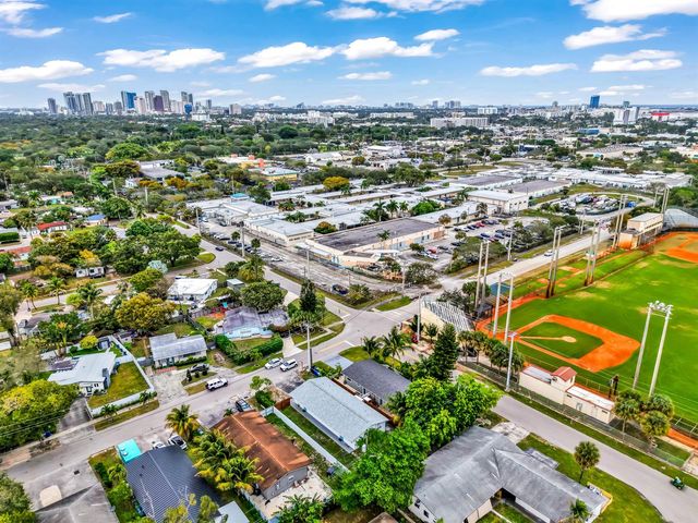 804 SW 28th Street 1-2, Fort Lauderdale, FL 33315