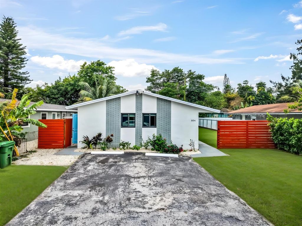 804 SW 28th Street 1-2, Fort Lauderdale, FL 33315