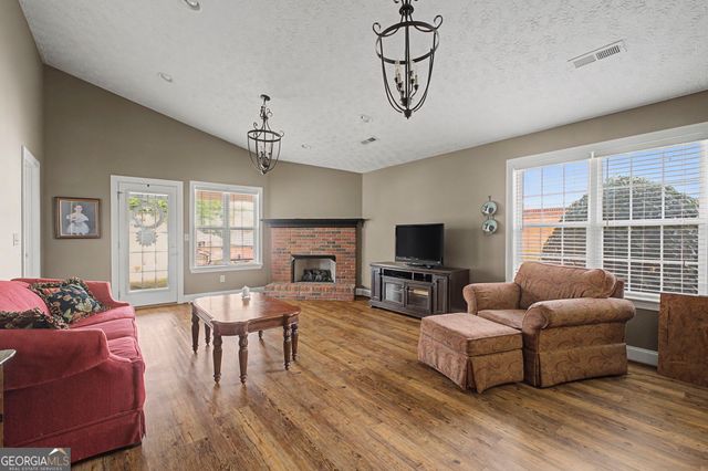 2681 N Broad Street Extension NE, Rome, GA 30161