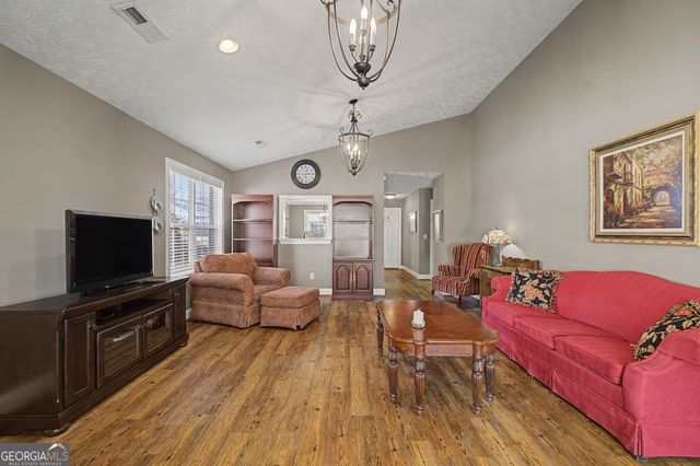 2681 N Broad Street Extension NE, Rome, GA 30161