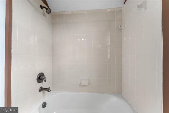 41636 MATTINGLY DR, Aldie, VA 20105