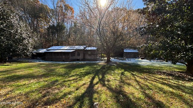 211 Cates Rd, Rockwood, TN 37854