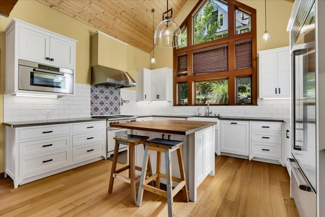 315 Jordan St, Nevada City, CA 95959