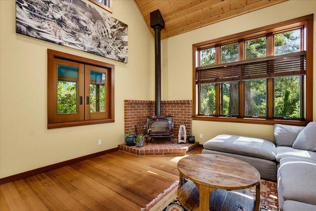315 Jordan St, Nevada City, CA 95959