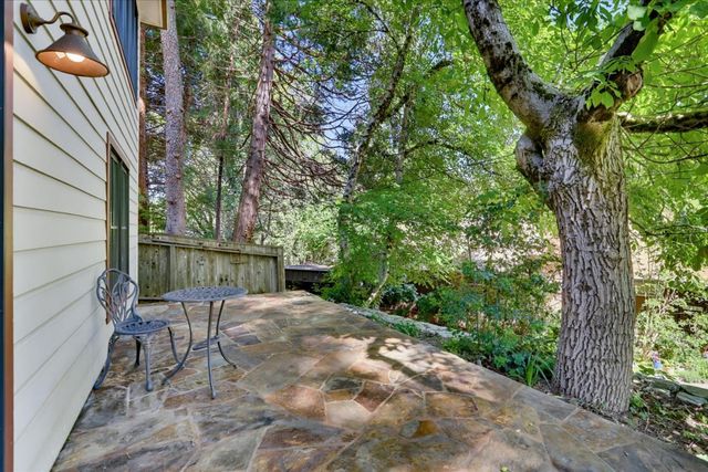 315 Jordan St, Nevada City, CA 95959