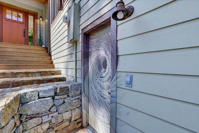 315 Jordan St, Nevada City, CA 95959