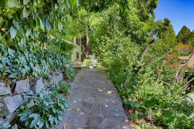 315 Jordan St, Nevada City, CA 95959