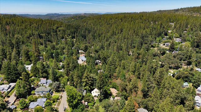 315 Jordan St, Nevada City, CA 95959