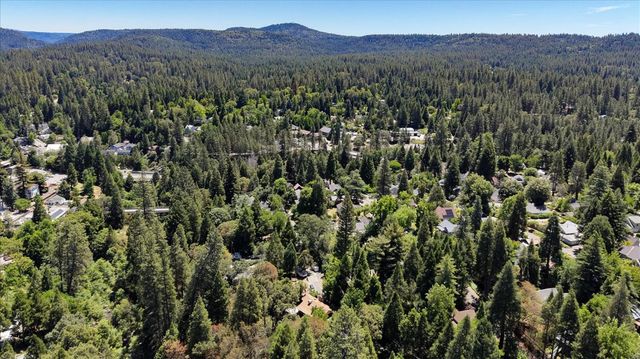 315 Jordan St, Nevada City, CA 95959