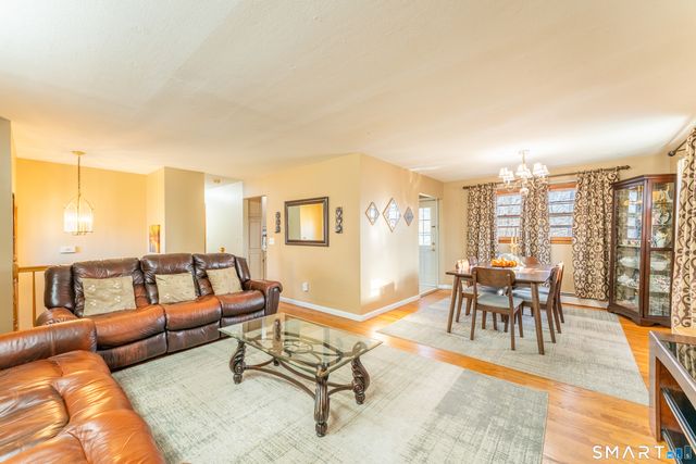 6 Maple Circle, Monroe, CT 06468