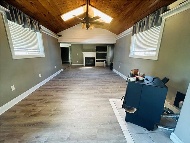 824 Garden Street, St Joseph, MO 64504