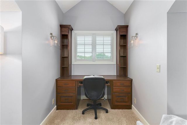5404 W 124th Terrace, Leawood, KS 66209
