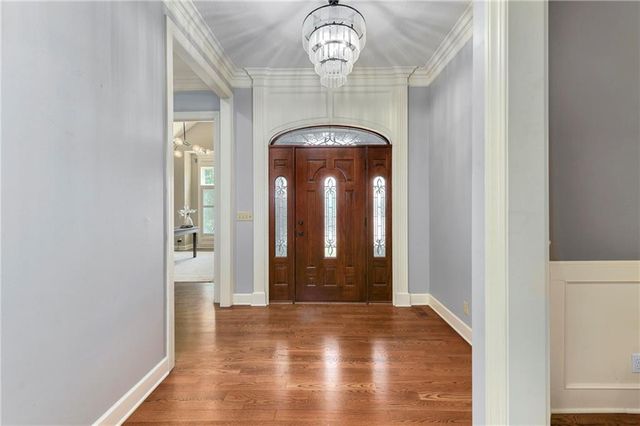 5404 W 124th Terrace, Leawood, KS 66209