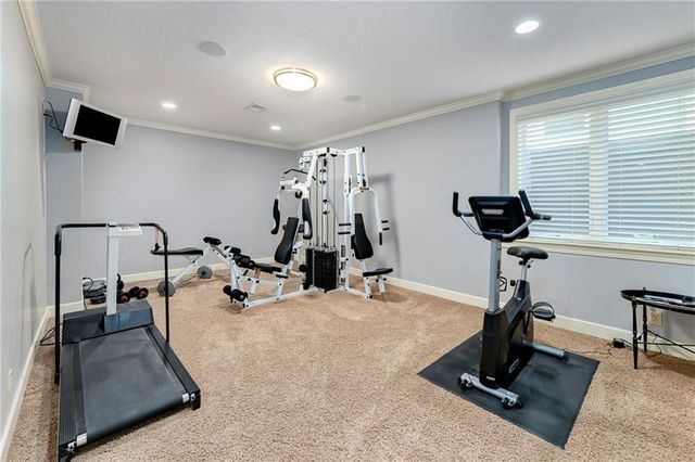 5404 W 124th Terrace, Leawood, KS 66209