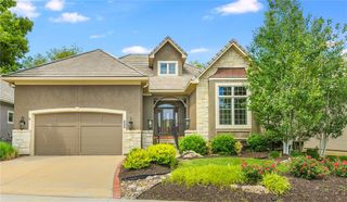 5404 W 124th Terrace, Leawood, KS 66209