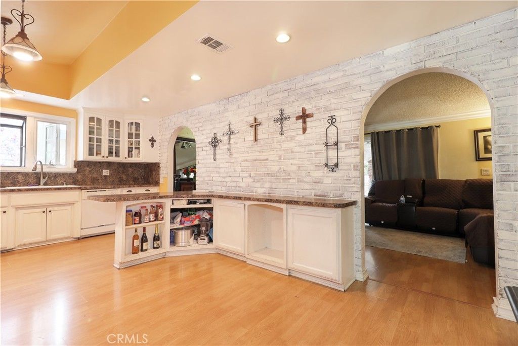 Image 2 of property listing at 3309 Friendswood, El Monte, CA 91733