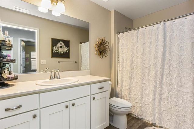 910 E Paske Rd, Colbert, WA 99005