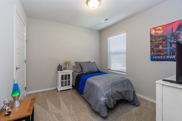 910 E Paske Rd, Colbert, WA 99005