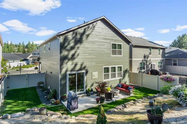 910 E Paske Rd, Colbert, WA 99005