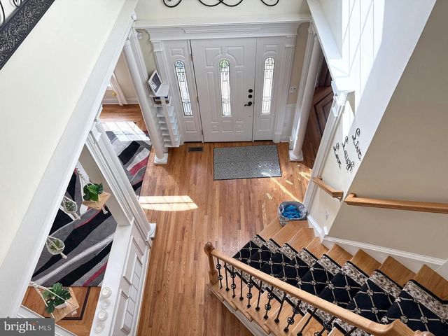 1 HARTMAN CT, Clark, NJ 07066