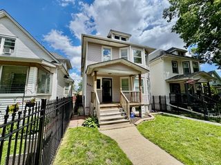 2047 N Lavergne Avenue 2, Chicago, IL 60639