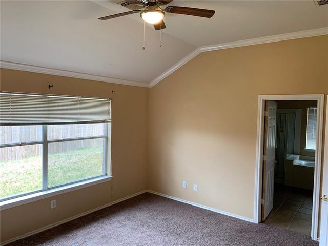 9119 Melody Park Lane, Houston, TX 77044