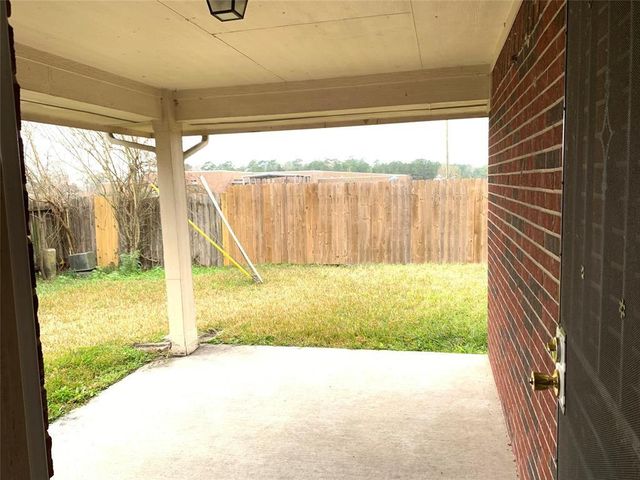 9119 Melody Park Lane, Houston, TX 77044