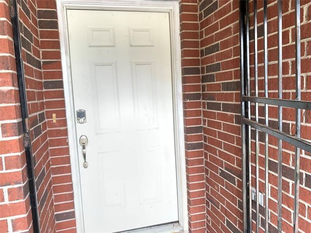 9119 Melody Park Lane, Houston, TX 77044