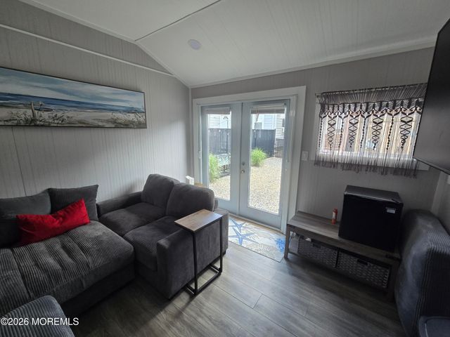 226 Dupont Avenue, Seaside Heights, NJ 08751