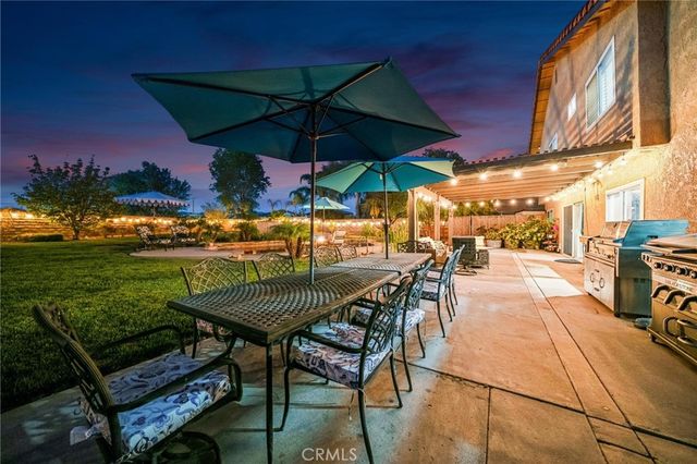 21215 Georgetown Drive, Saugus, CA 91350