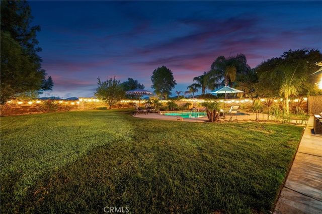 21215 Georgetown Drive, Saugus, CA 91350