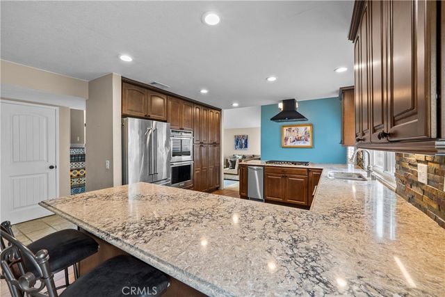 21215 Georgetown Drive, Saugus, CA 91350