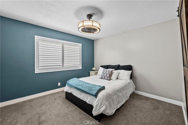 21215 Georgetown Drive, Saugus, CA 91350