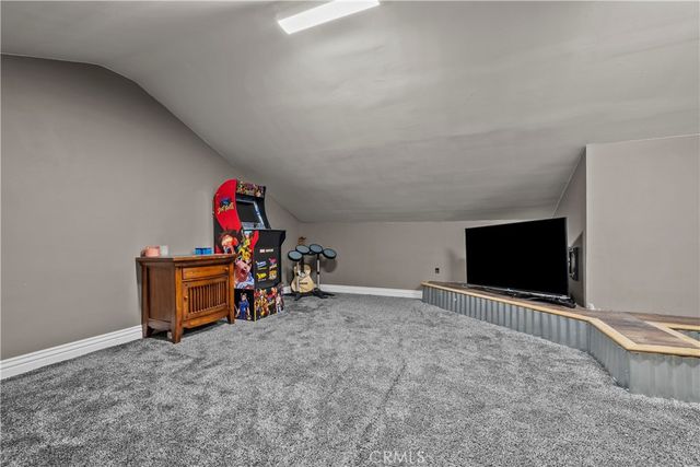 21215 Georgetown Drive, Saugus, CA 91350
