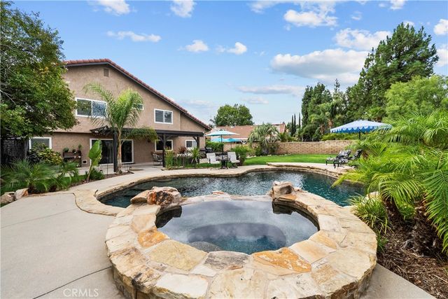 21215 Georgetown Drive, Saugus, CA 91350
