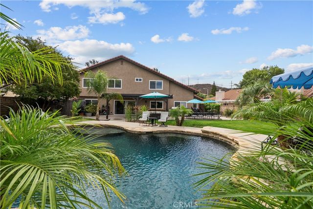 21215 Georgetown Drive, Saugus, CA 91350