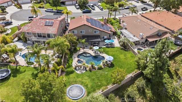 21215 Georgetown Drive, Saugus, CA 91350