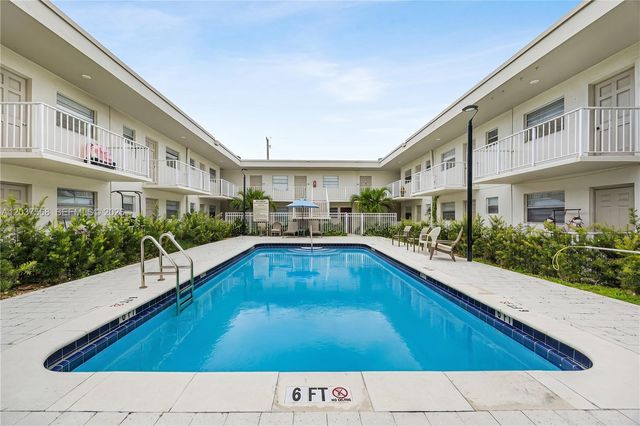 1720 Cleveland Street 102, Hollywood, FL 33020