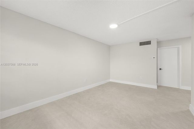 1720 Cleveland Street 102, Hollywood, FL 33020